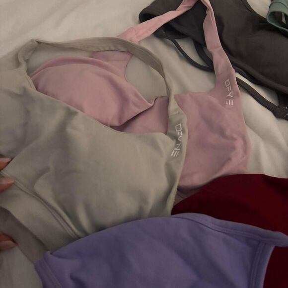 DFYNE Medium Activewear Bundle Halter Strappy Lot of 7 Red Blue Sports Bras - Picture 6 of 8